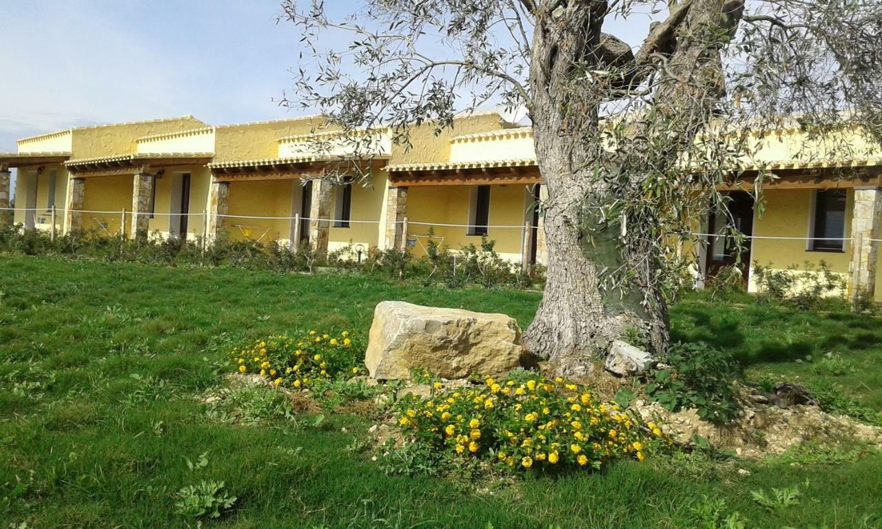 Masainas Agriturismo Is Solinas מראה חיצוני תמונה