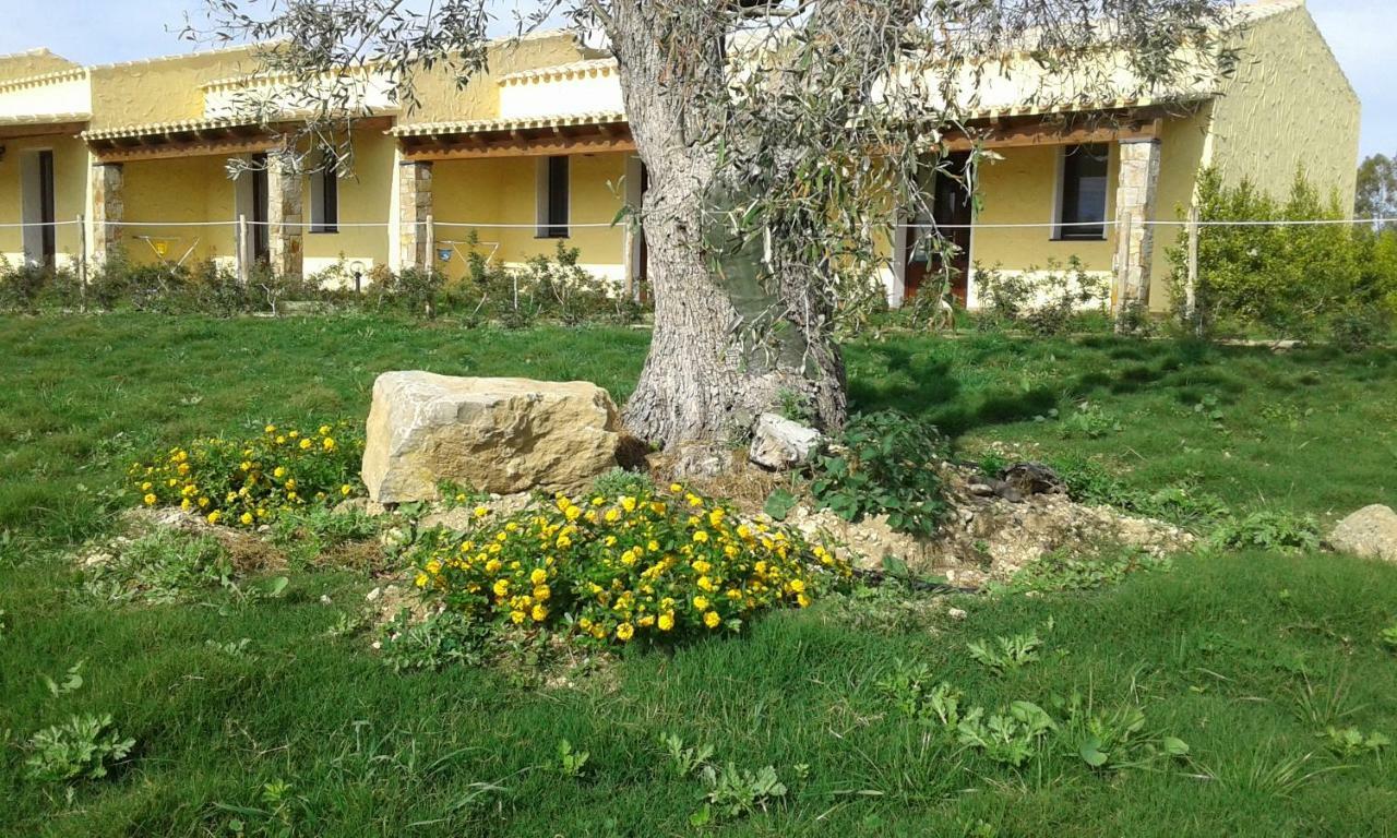 Masainas Agriturismo Is Solinas מראה חיצוני תמונה